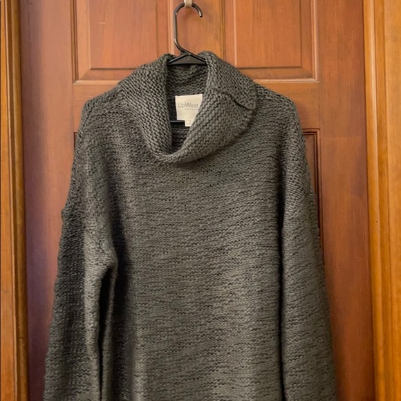COPY - Cozy Turtleneck Sweater - Picture 7 of 7